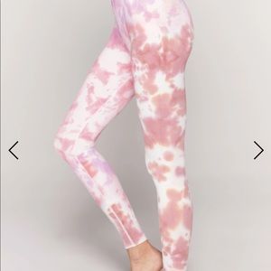 Spiritual Gangster “Love Sculpt Legging” tie dye